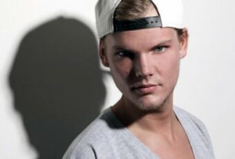 Avicii feat. Aloe Blacc: ‘Wake Me Up’