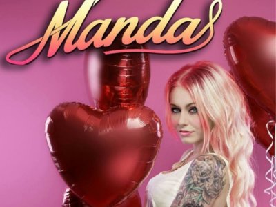 Read more about the article Manda: ‘Love-a-holic’