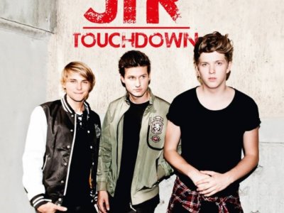 Read more about the article ALBUM: JTR – ‘Touchdown’