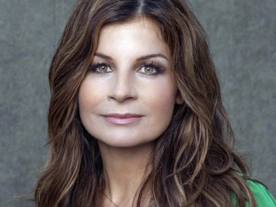 Read more about the article SONG: Carola – ‘Gatorna Tillhör Oss’