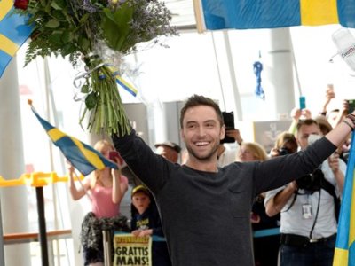 Read more about the article VIDEO: Måns Zelmerlöw’s homecoming!