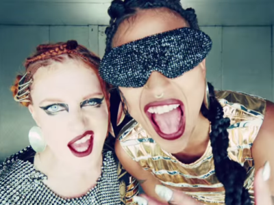 Read more about the article VIDEO: Icona Pop – ‘Emergency’