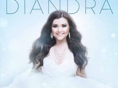 Read more about the article SONG: Diandra – ‘Light Up The Ice’