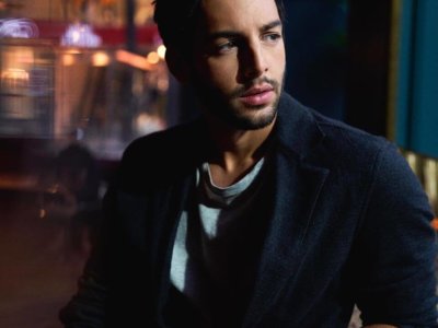 Read more about the article VIDEO: Darin – ‘En Säng Av Rosor’