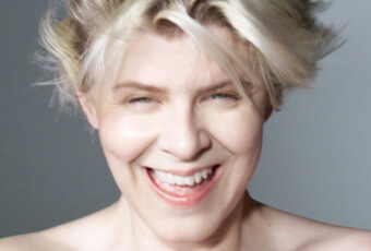 Robyn – ‘Blow My Mind’