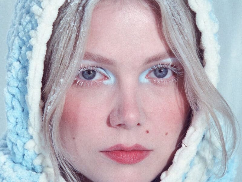 Read more about the article dóttir.x – ‘rewrite’